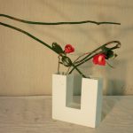 不出来な生け花も楽しい作品でありたい